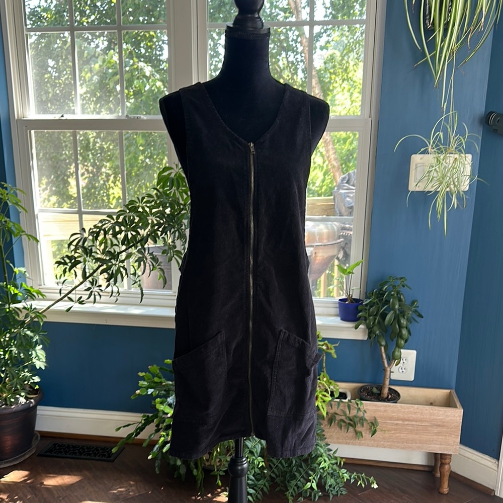 🖤NWOT SO Black Sleeveless Corduroy Jumper Dress – Juniors Large